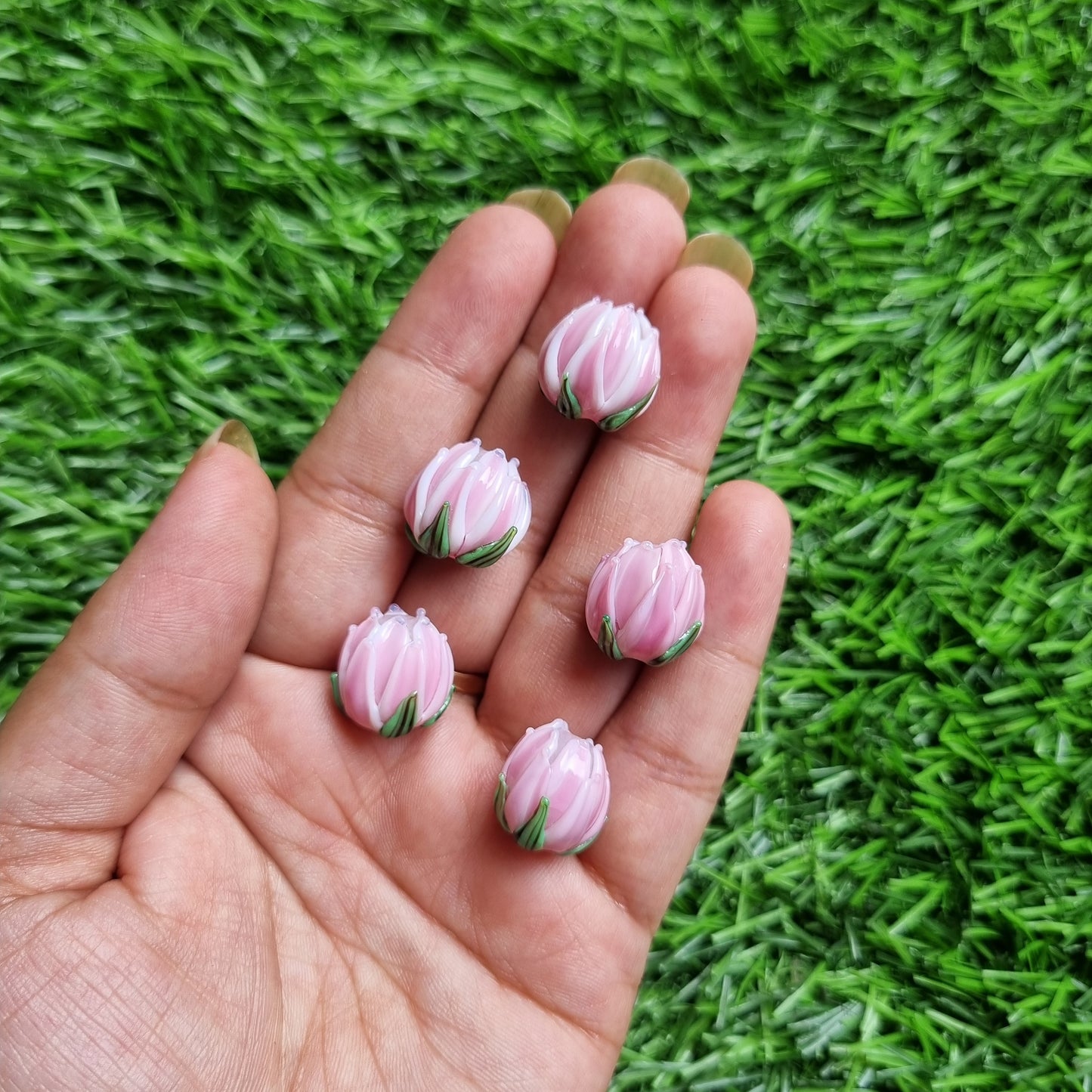 Handmade Lampwork Tulip flower Bead - 1pc