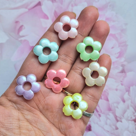 Acrylic Pastel Flower Beads (Scratched)