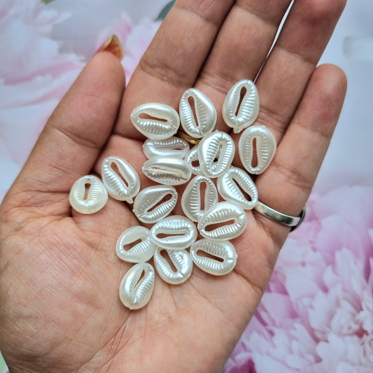 Acrylic Cowry Beads
