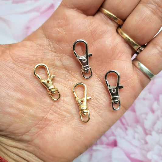 Jewellery Findings - Lobster (size - 22mm Approx)