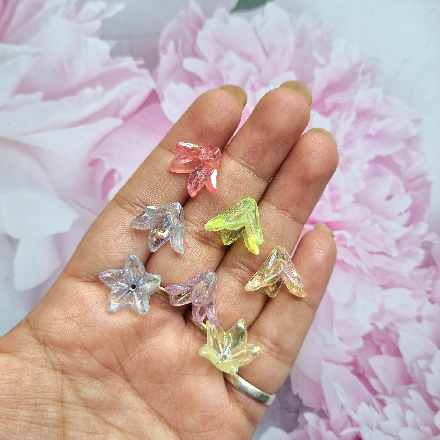 Acrylic Bell Flower Beads (Rainbow Shine) (Lily)