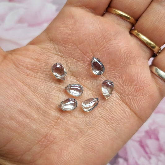 Glass Beads - Drop (Light Blue)