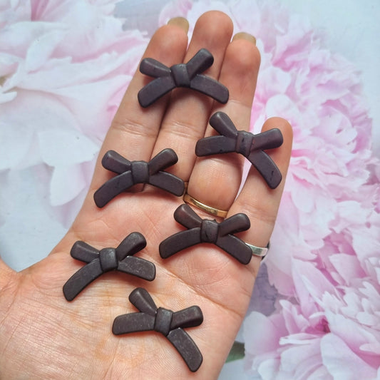 Acrylic Frosted Black Bow Beads
