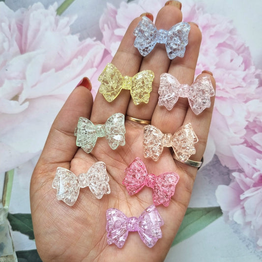 Acrylic Crackle Bow Beads