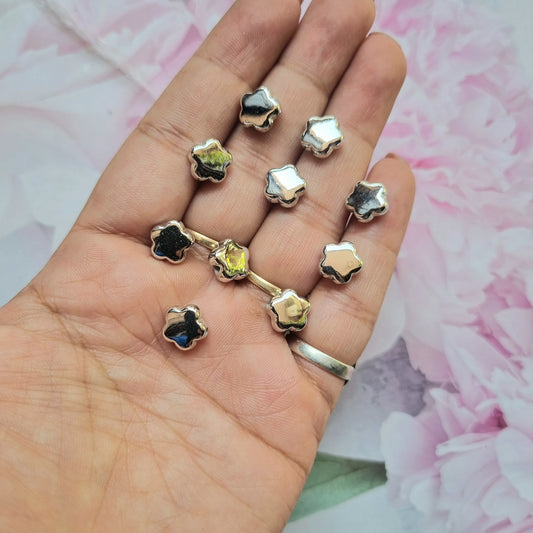 CCB Plastic Flower Beads, Silver