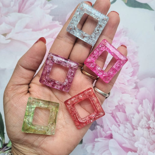 Acrylic Crackle Square Hangings