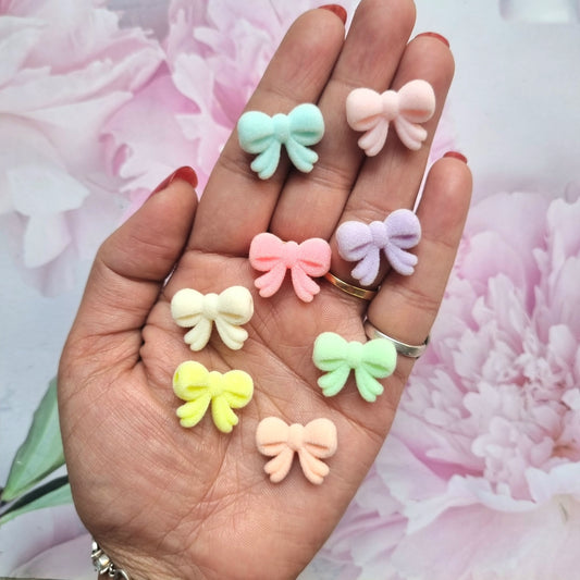 Acrylic Flocky Bow Beads