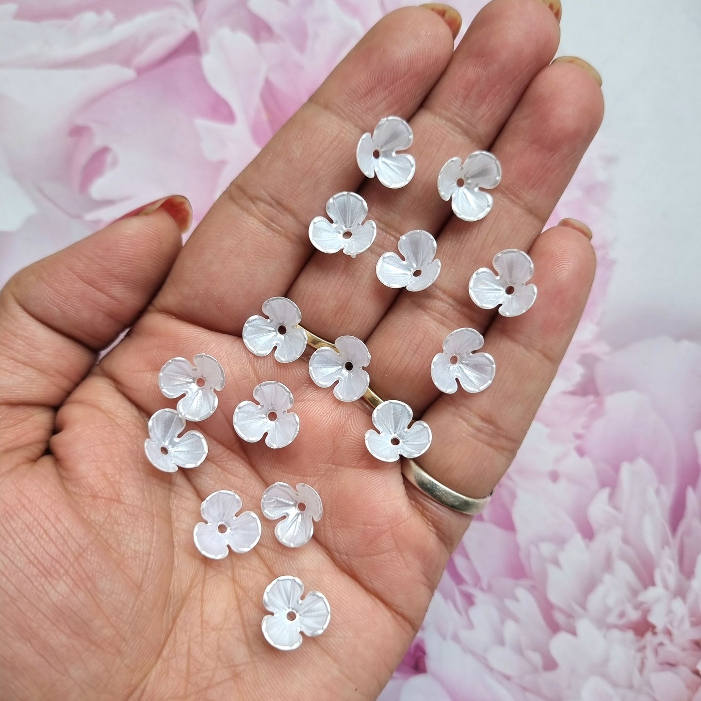 Acrylic Pearl Flower Caps