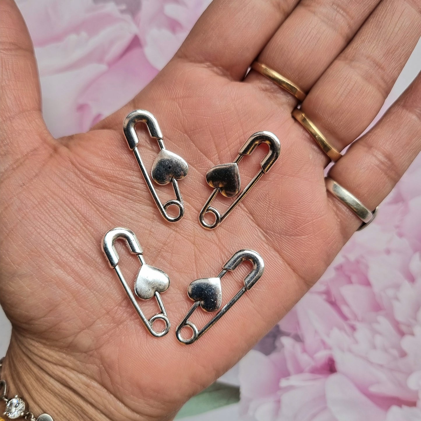 Metal Charms - Safety Pins