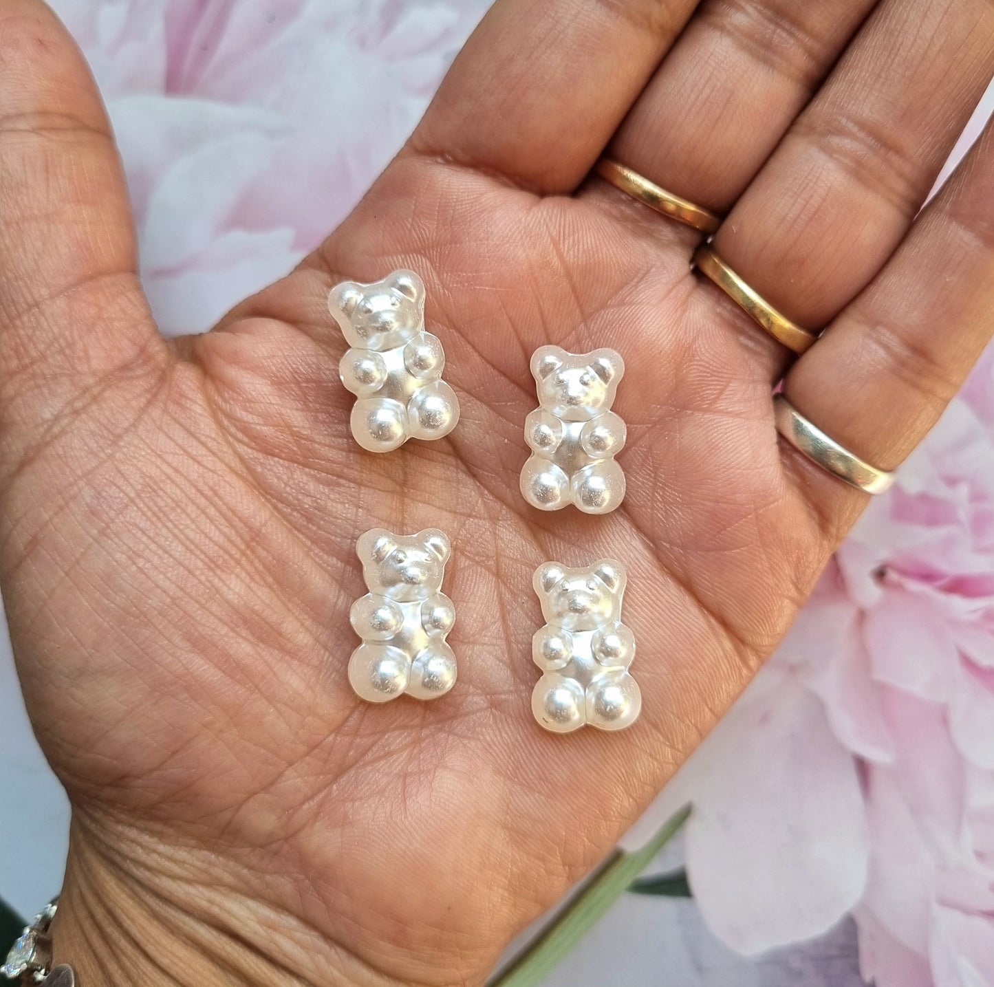 Pearlish Teddy Beads