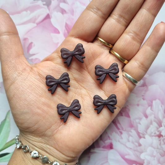 Frost Black Bow Beads