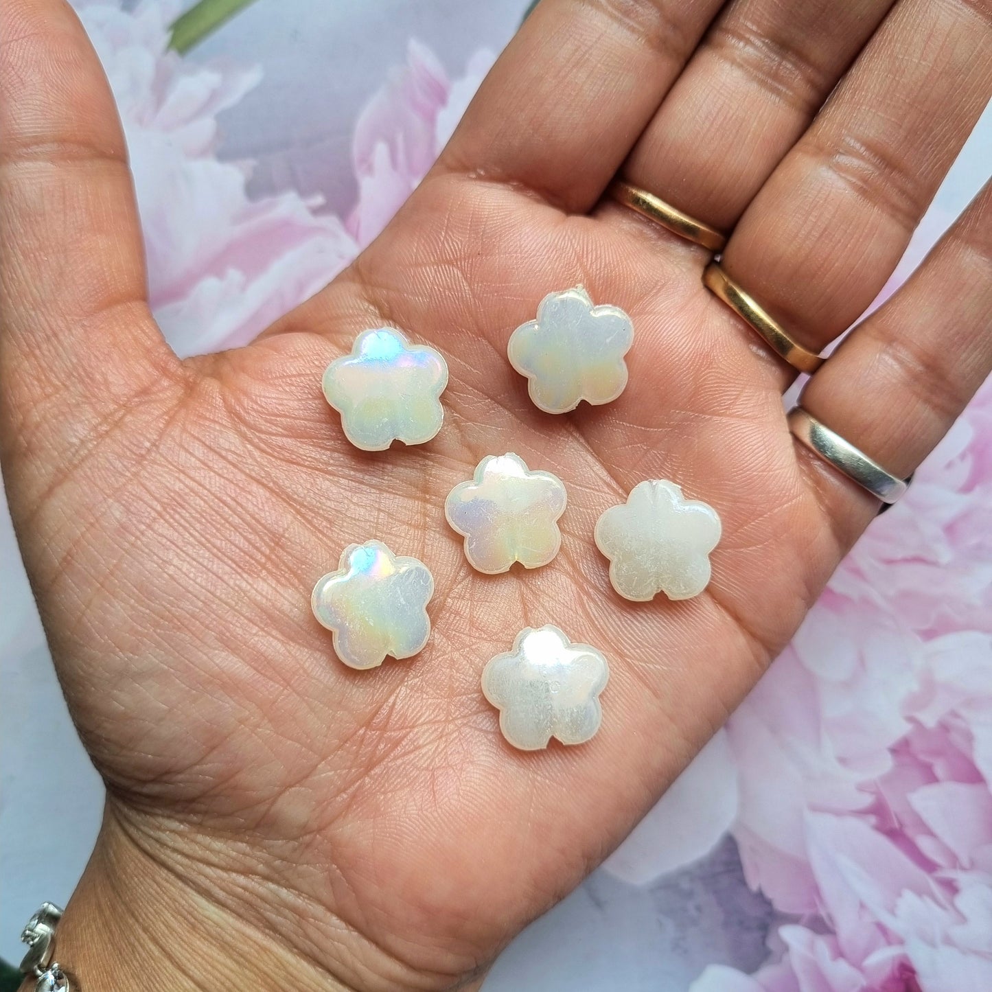 Rainbow Shine Flower Beads (Scratched)