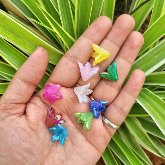 Acrylic Lily Beads