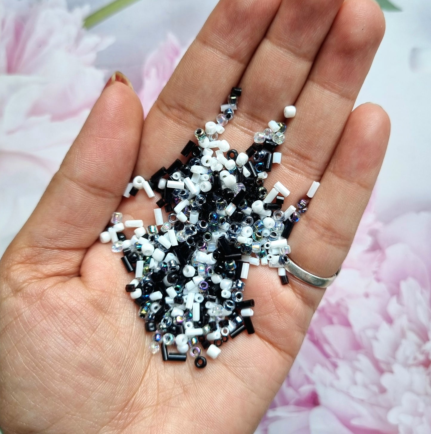 Black Beads Mezcla