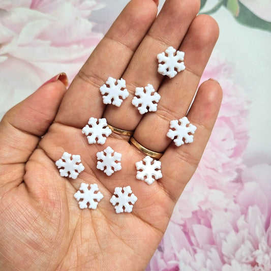 Acrylic white Snowflake Beads