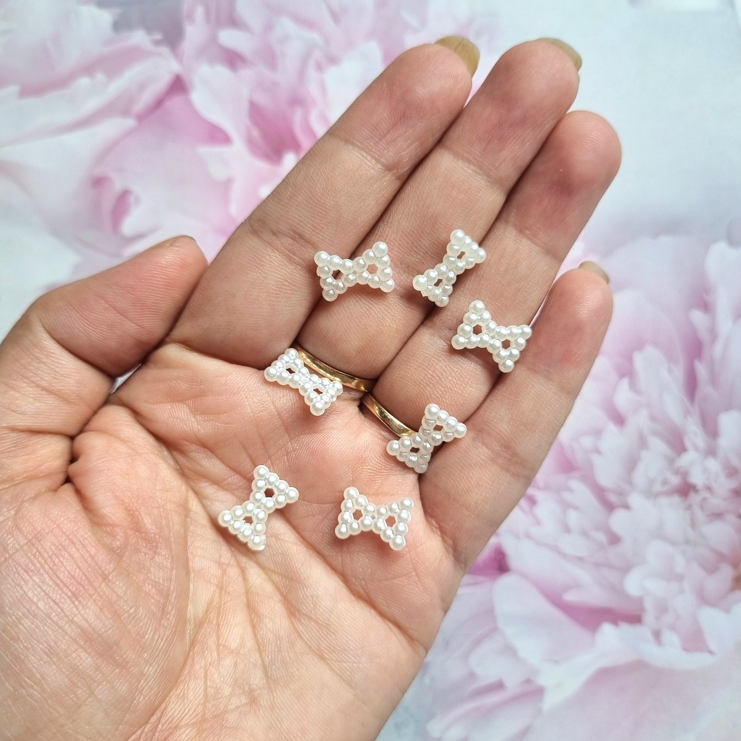 Pearlish Bow Rings