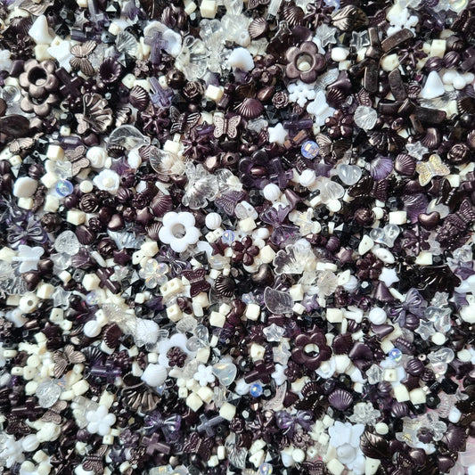 Beads Soup - Black & white & Ivory