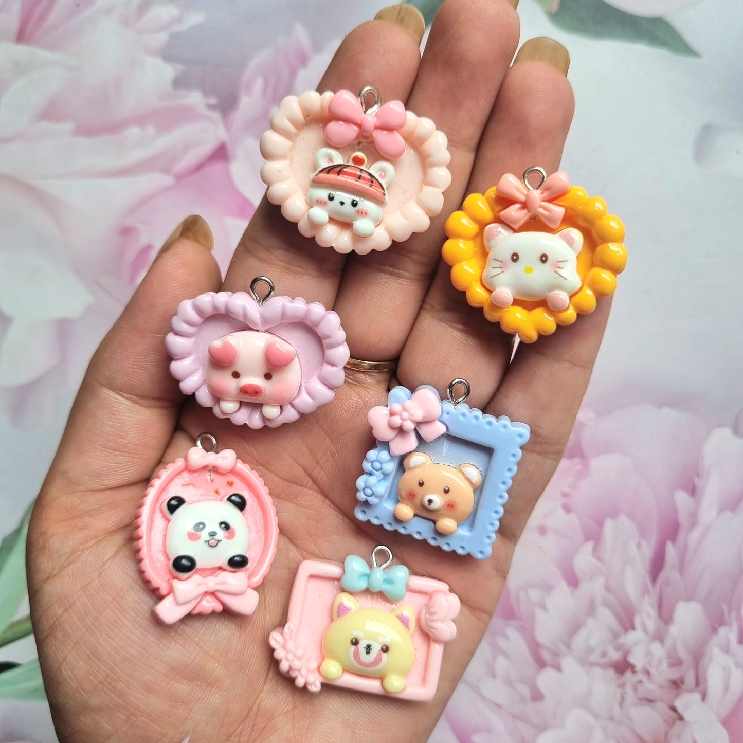 Resin Charms - Animals in Frame