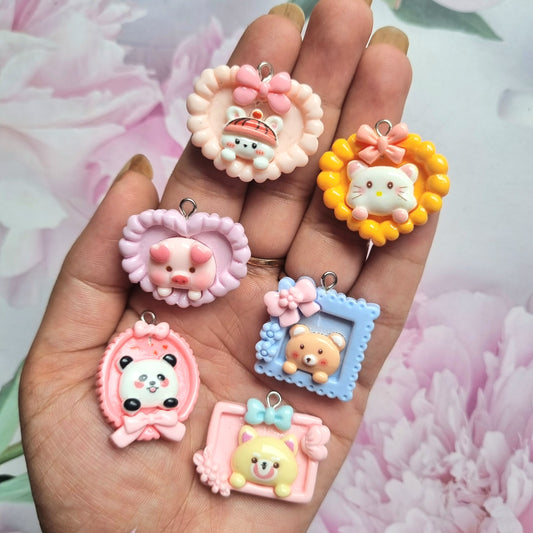 Resin Charms - Animals in Frame