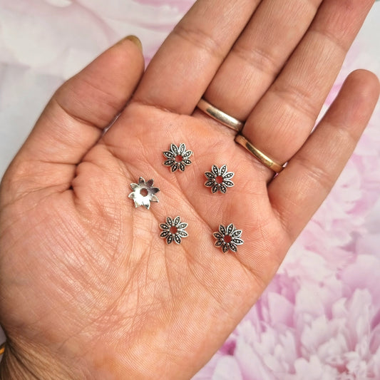 Metal Beads - Flower caps 08