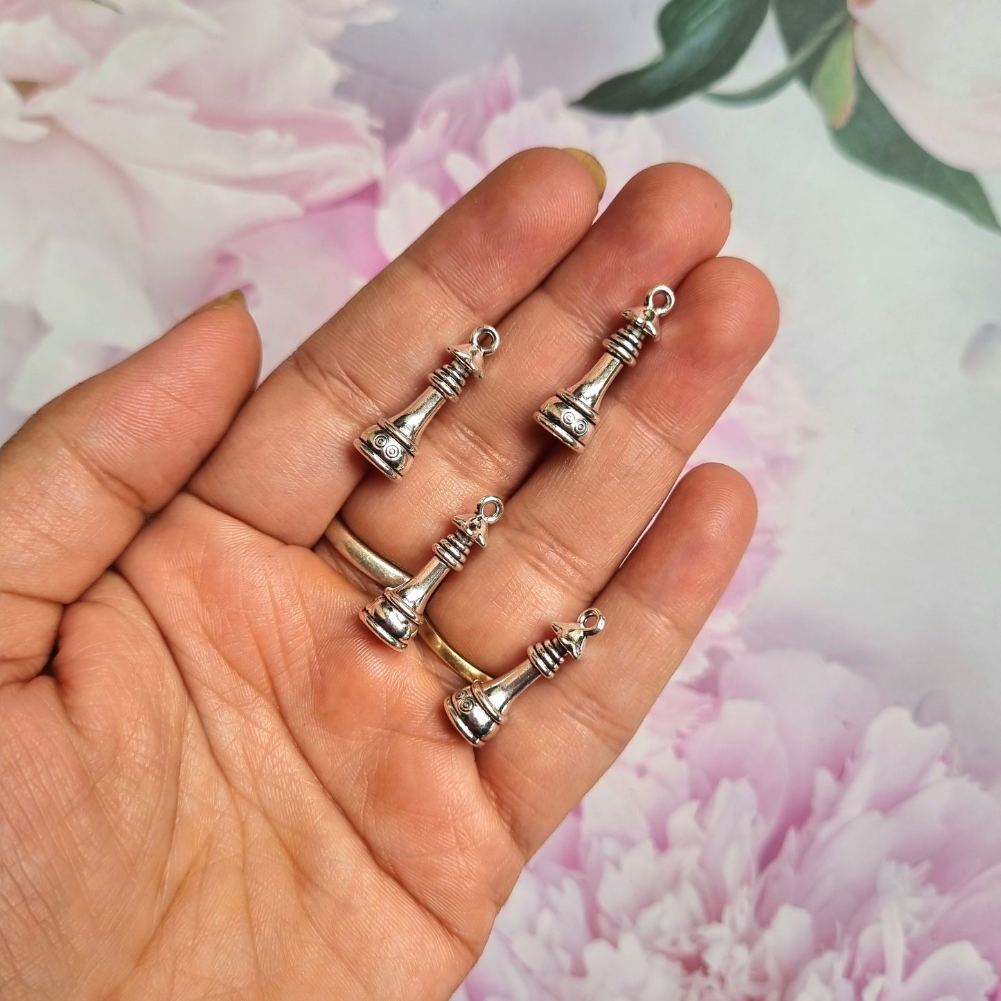 Metal Charms - Chess Queen