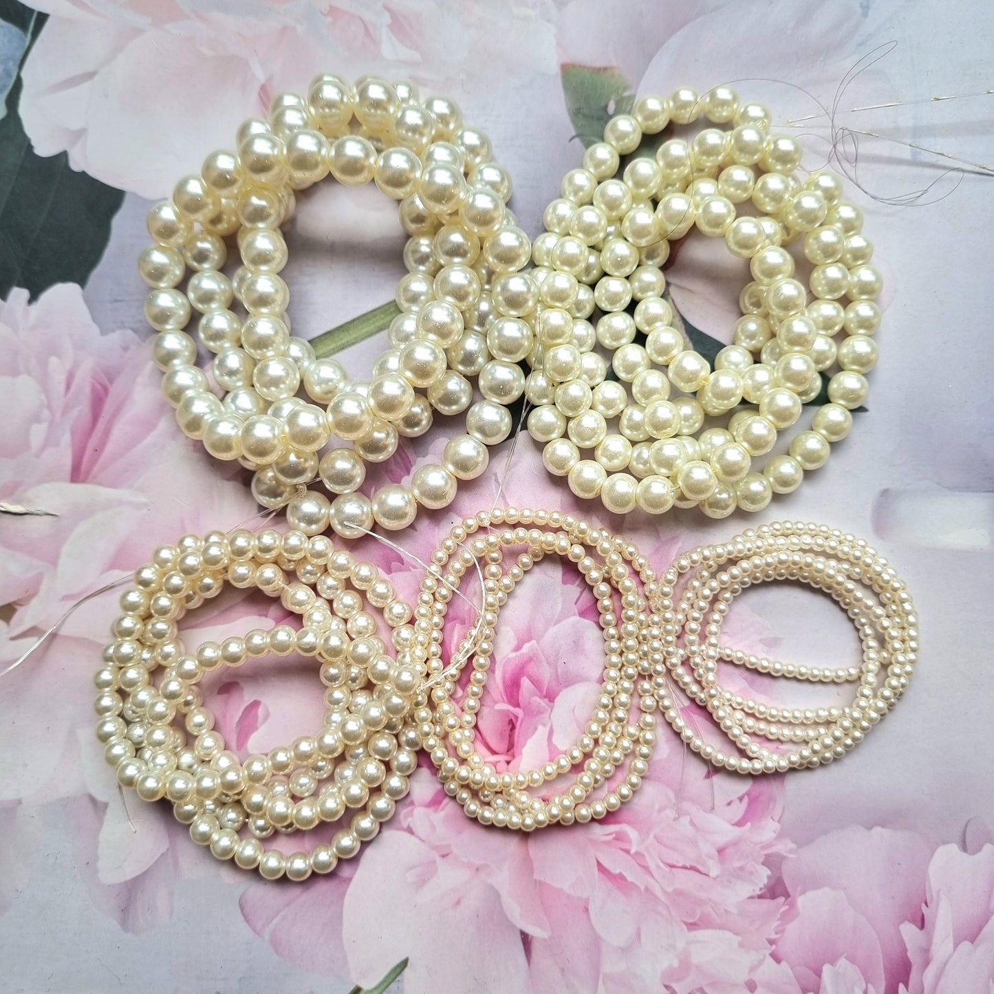 Glass Pearl Beads (Ivory Colour)