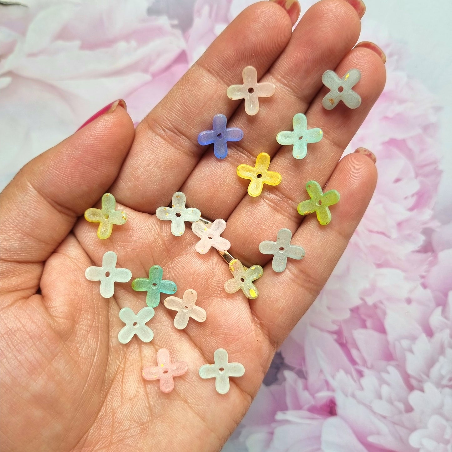 Luminous Golden Foiled Flower caps