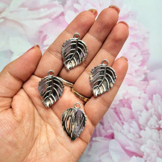 Metal Charms - Leaves