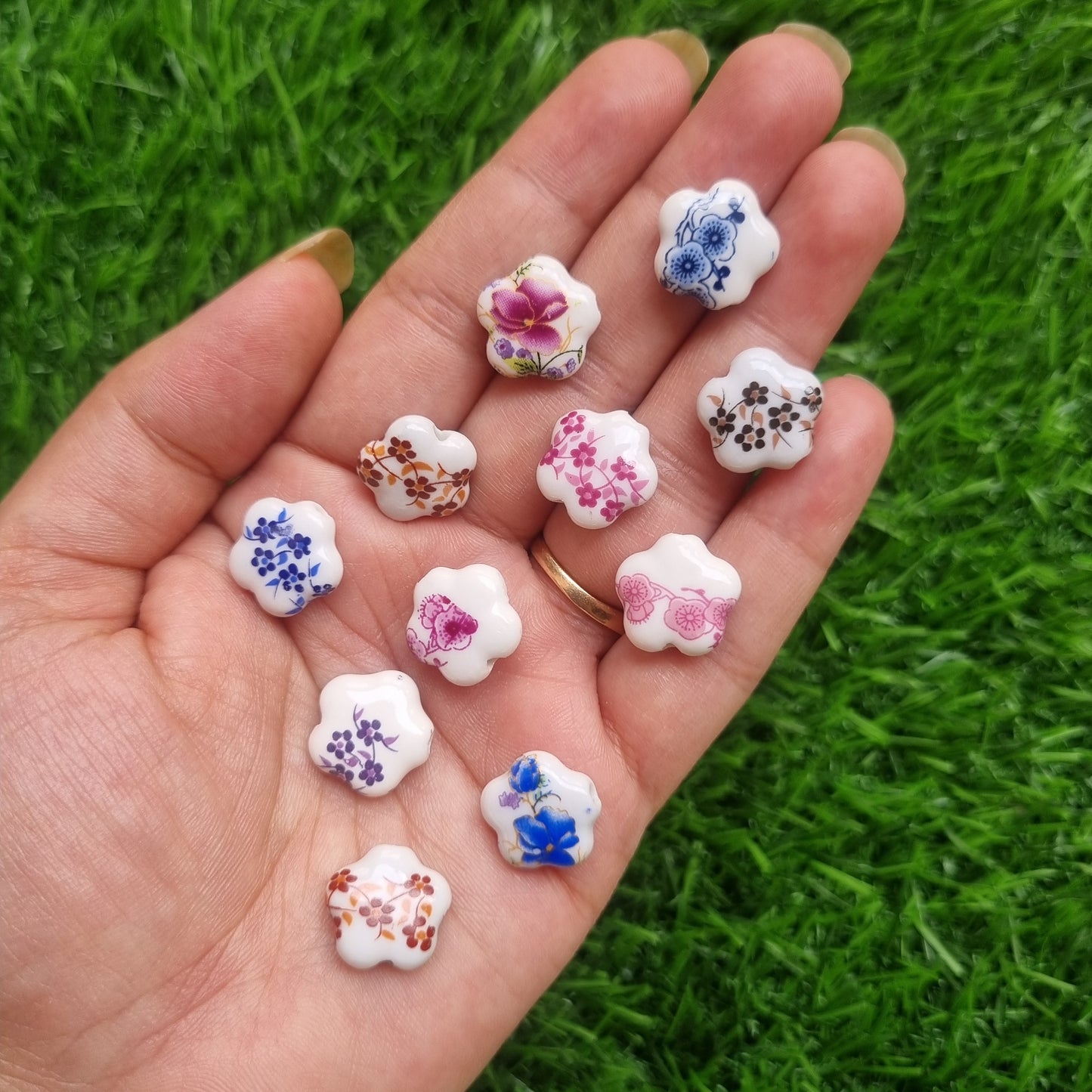 Porcelain Beads - Floral printed Flower