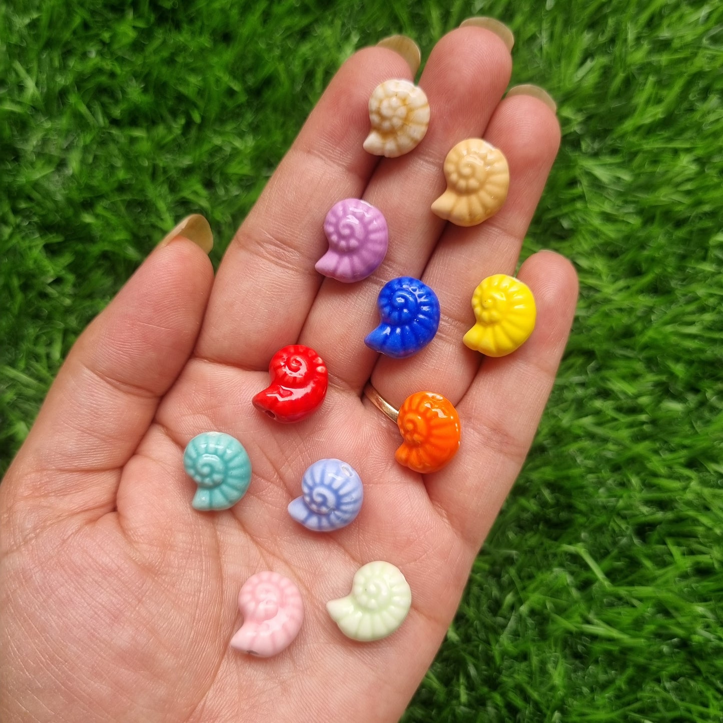Porcelain Beads - Shell