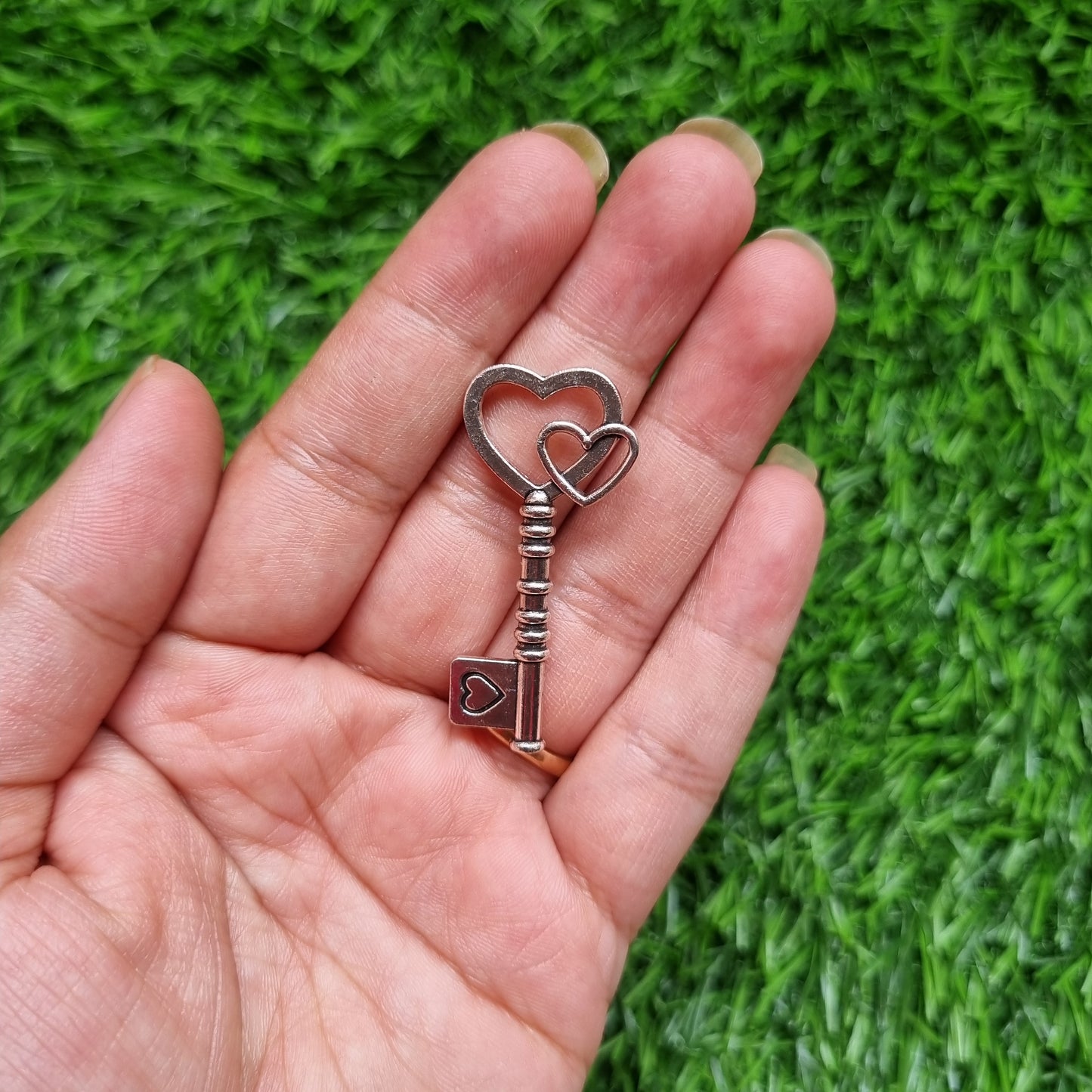 Metal Charm - Vintage Key