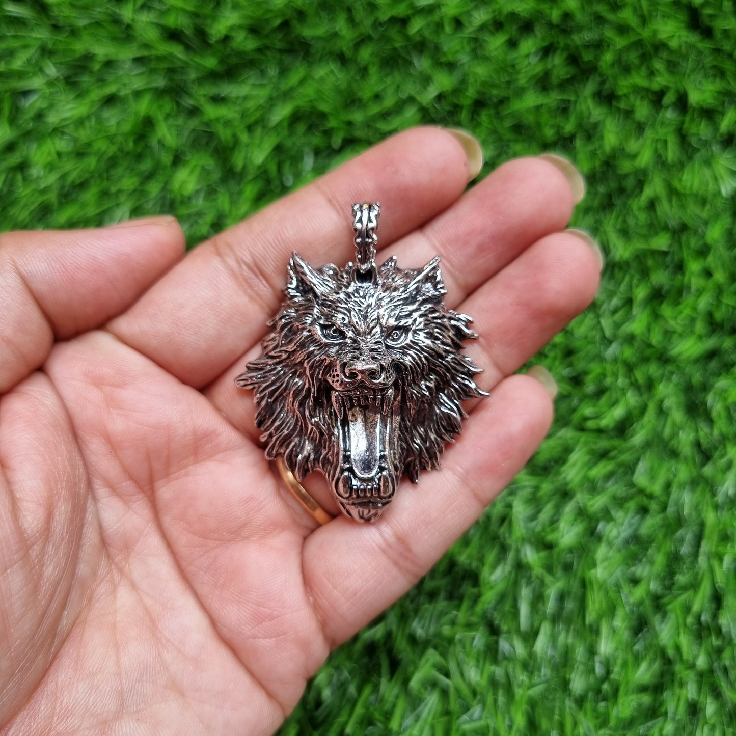 Metal Charm -  Wolf Head
