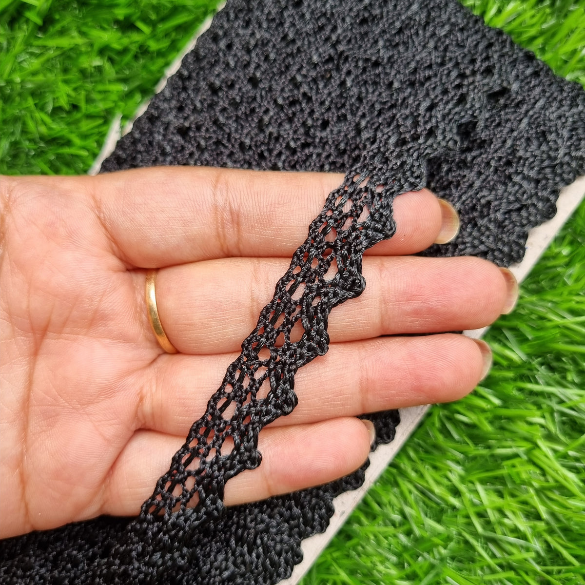 Black Lace - Design 02