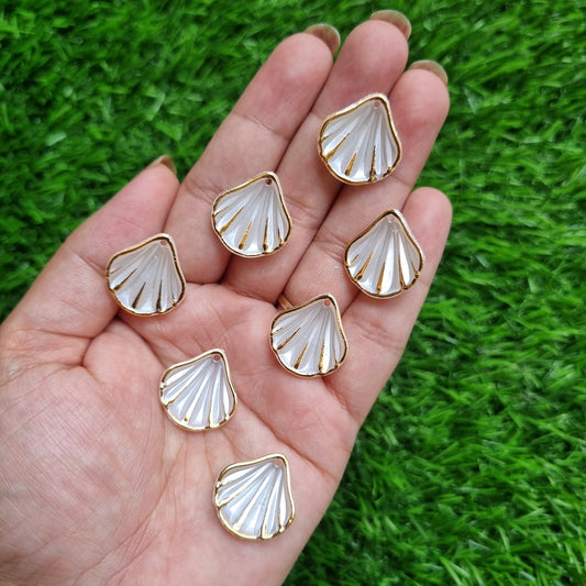 Acrylic Pearlish Sea Shell