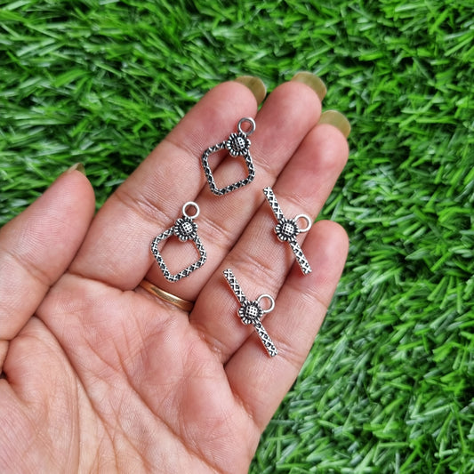 Metal Charms - Toggle Clasp 07