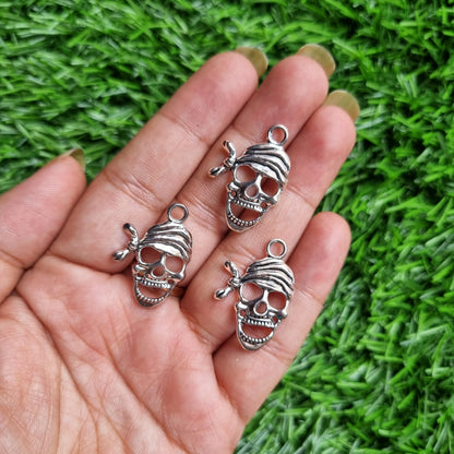 Metal Charm - Skull