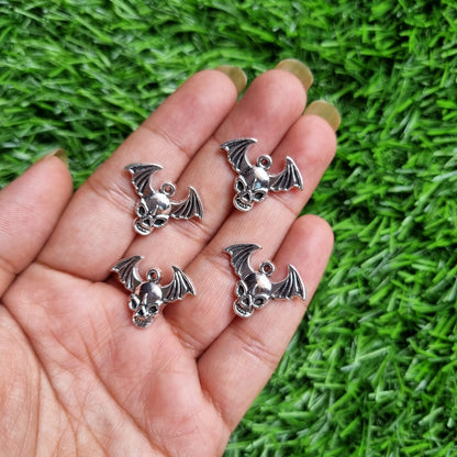 Metal Charm - Skull