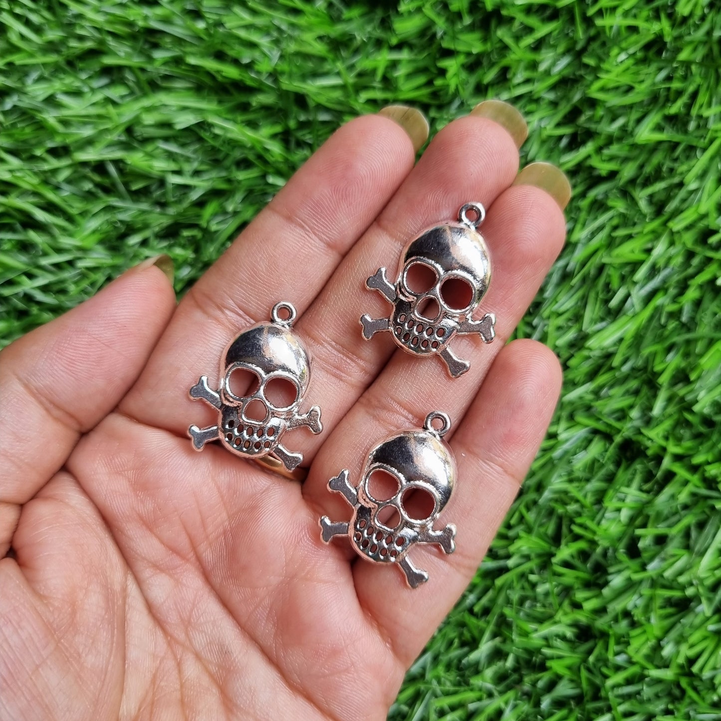 Metal Charm - Skull