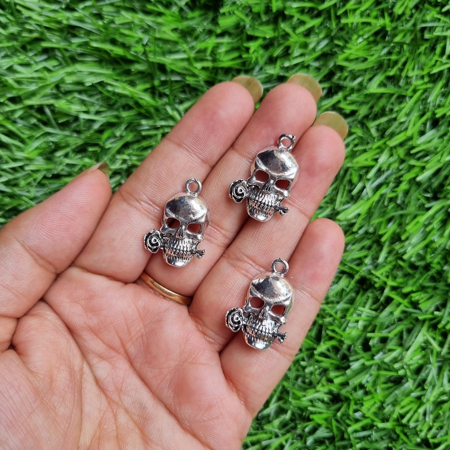 Metal Charm - Skull