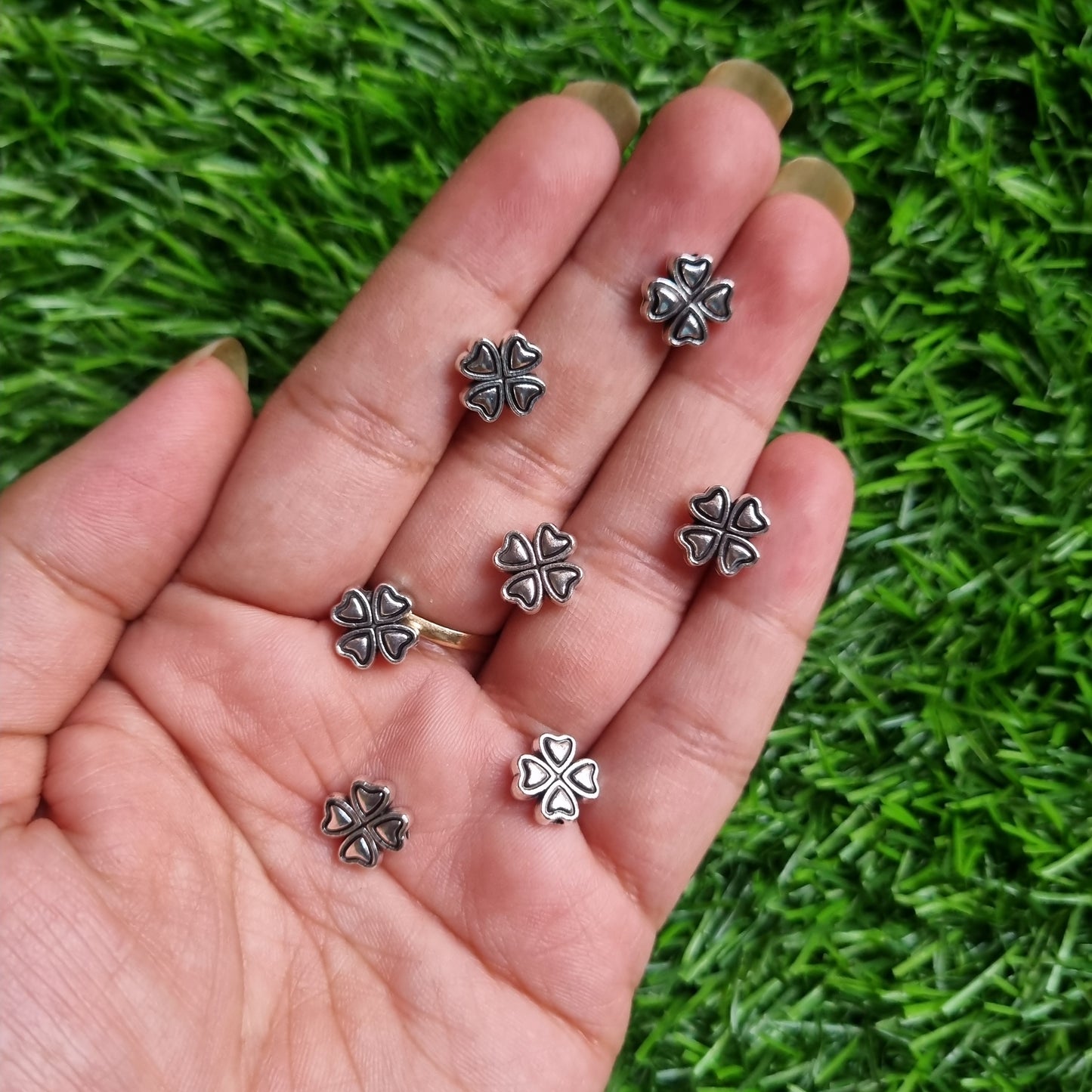 Metal Charm - Clover Bead
