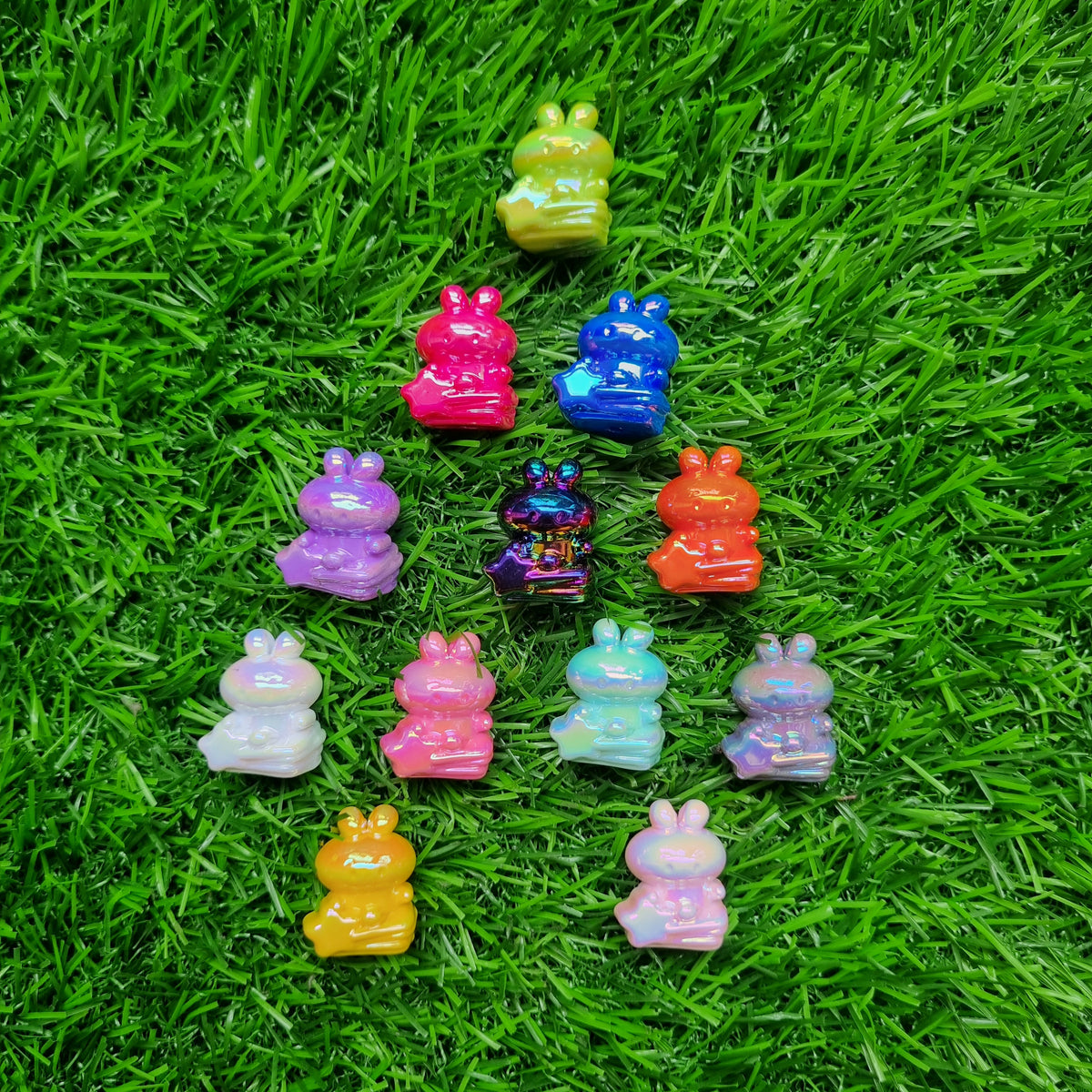 UV Plating Opaque Iridescent Rabbit Beads