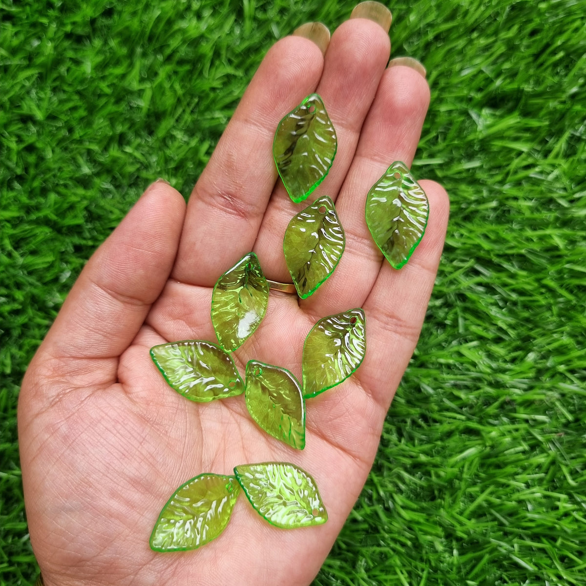 Acrylic Beads - Leaves