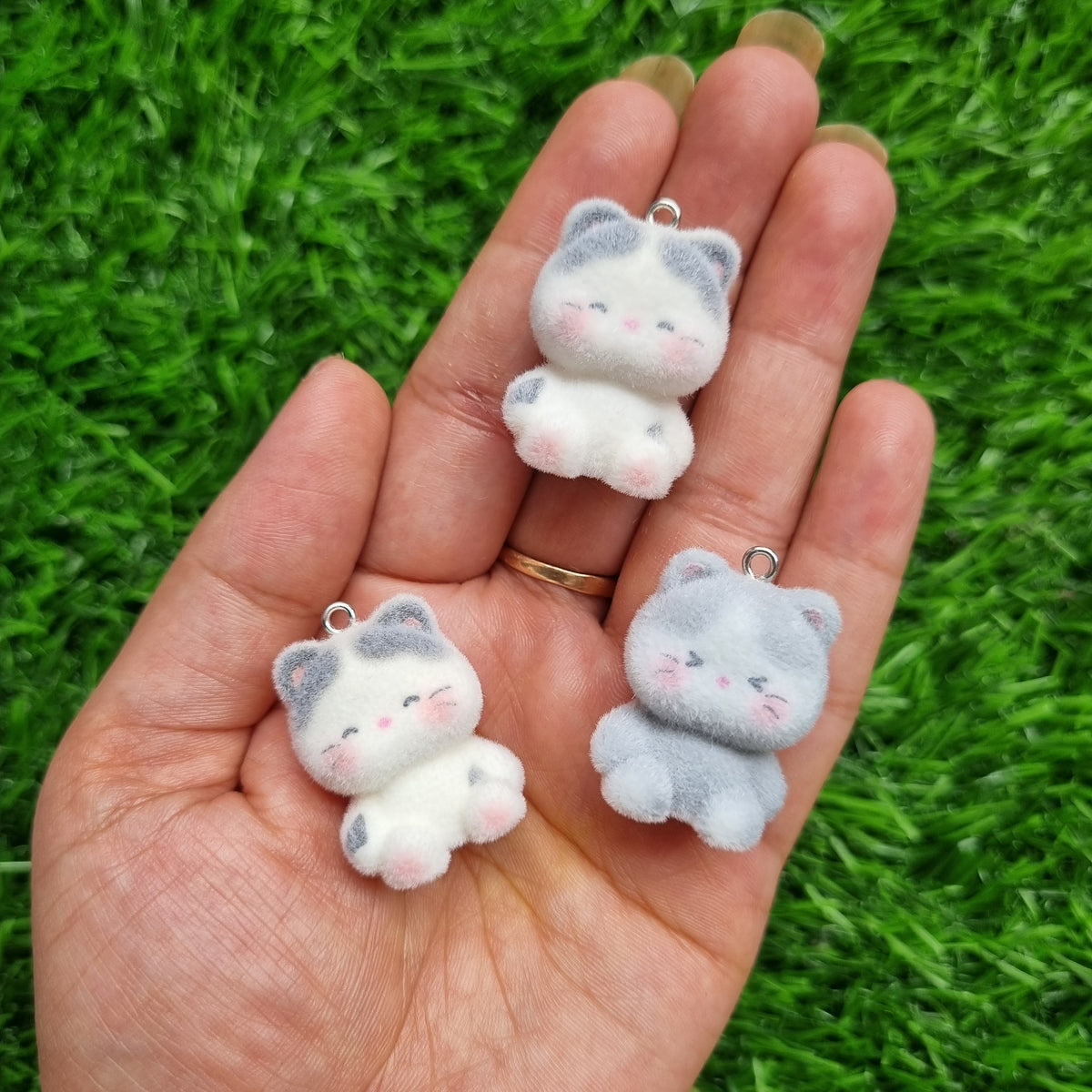 Flocky Charm - Cat