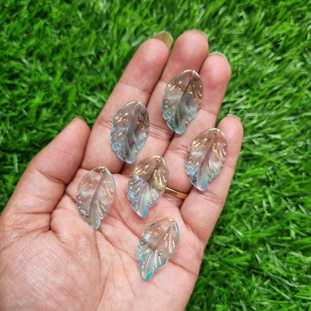 Glass Beads - Feather Leaves