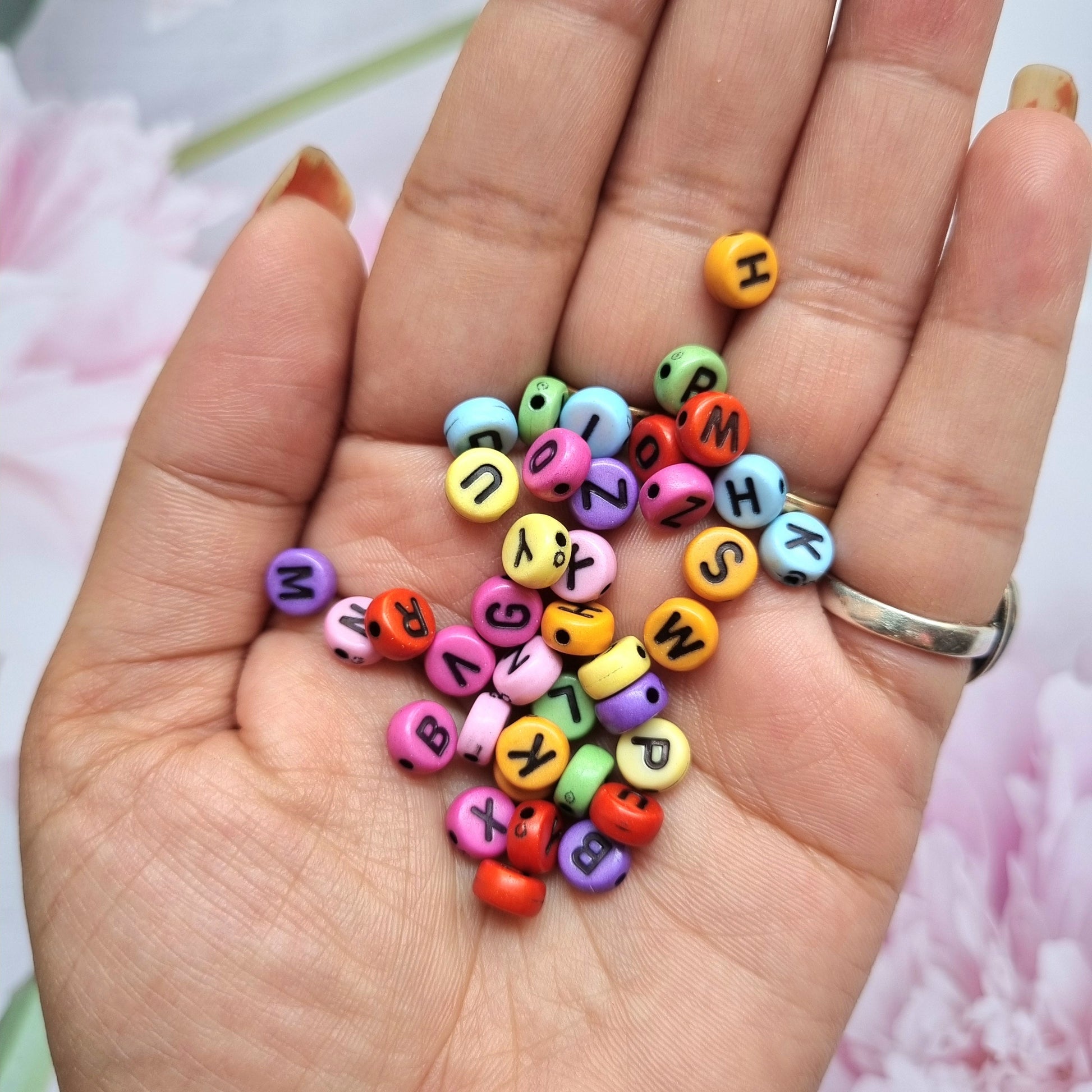 Acrylic Alphabet Beads 031