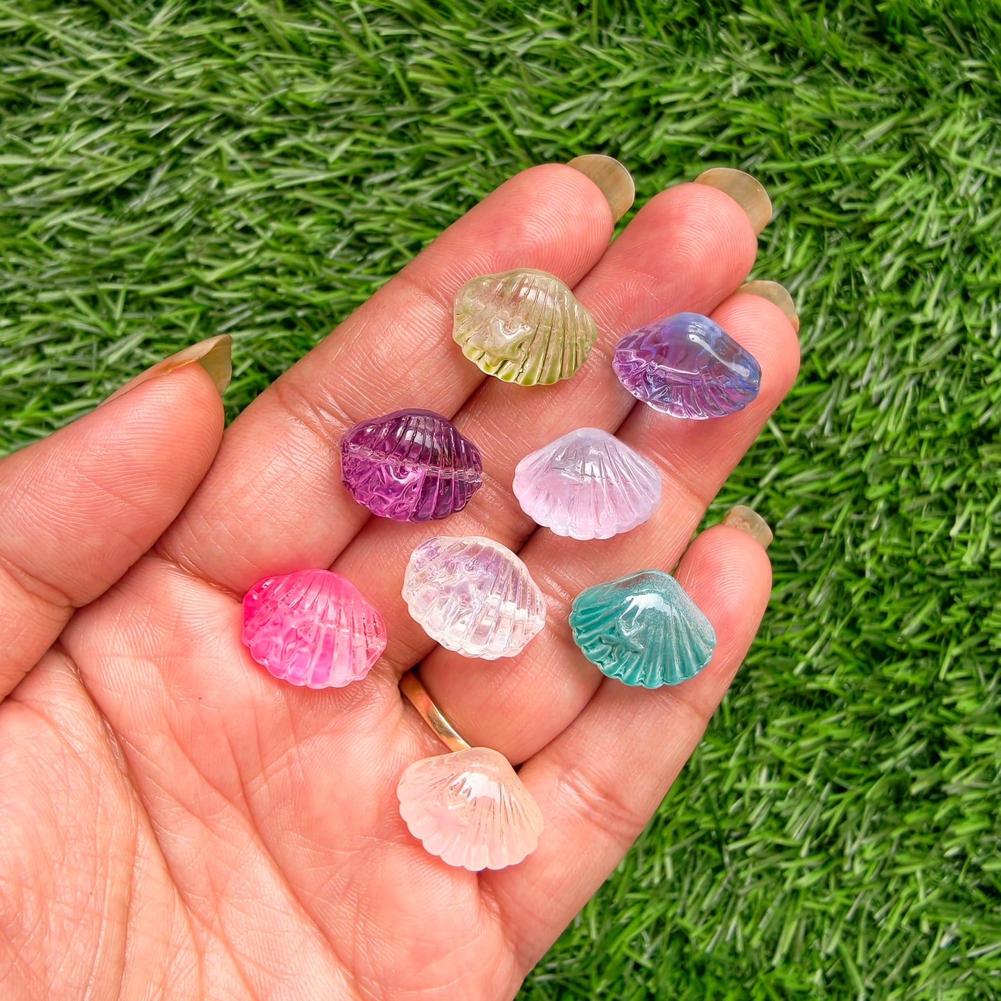 Glass Beads - Shell