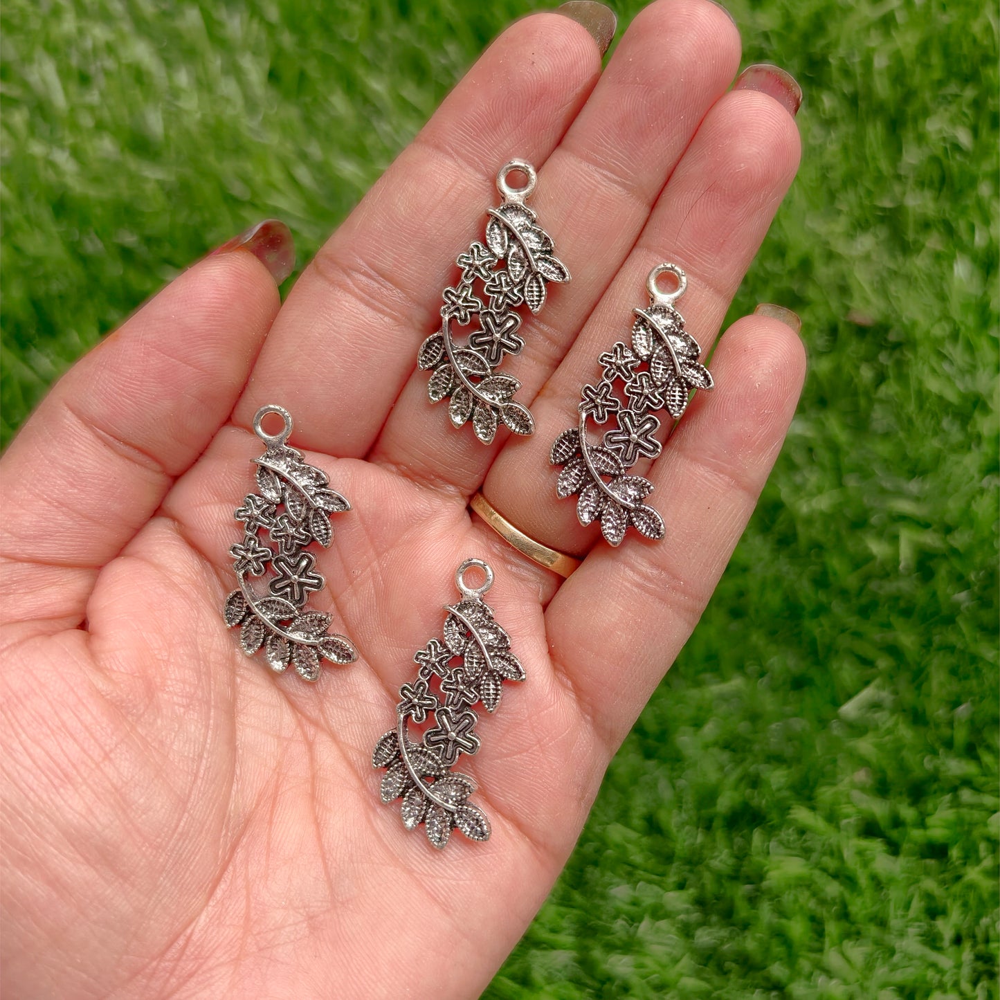 Metal Charms - Flower Bunch