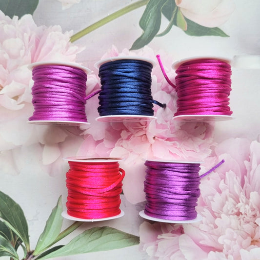 Malai Satin Dori