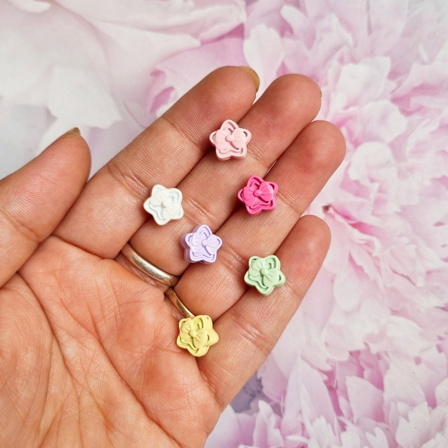 Colorful Metal Star Bow Beads