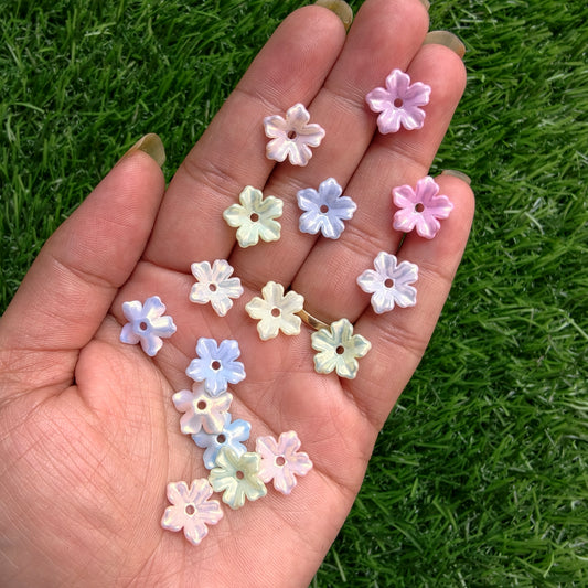 Acrylic Metallic Shade Flower Caps